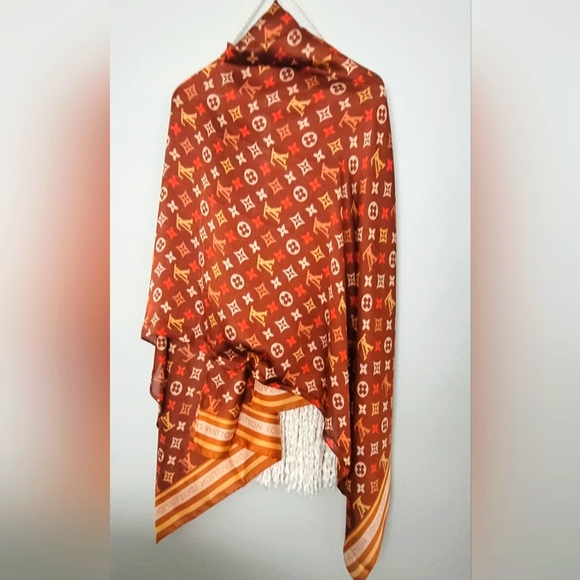 Louis Vuitton Silk Scarf - Picture 10 of 15